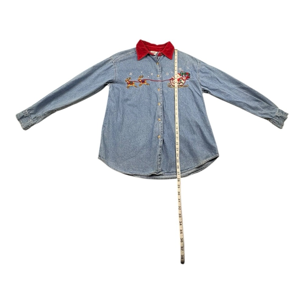 Vintage NutCracker Denim Christmas Shirt Santa Sleigh Red Collar Embroidered M - Picture 4 of 6